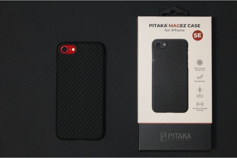 iPhone SE2(2020)用のPITAKA MagEZ Caseの特徴はアラミド繊維