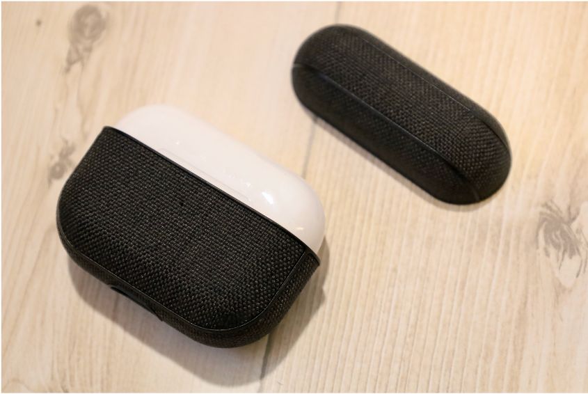 Incase AirPods Pro Case with Woolenexの取り外しが難しい