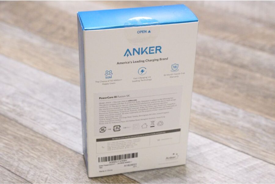 Anker PowerCore Ⅲ Fusion 5000背面