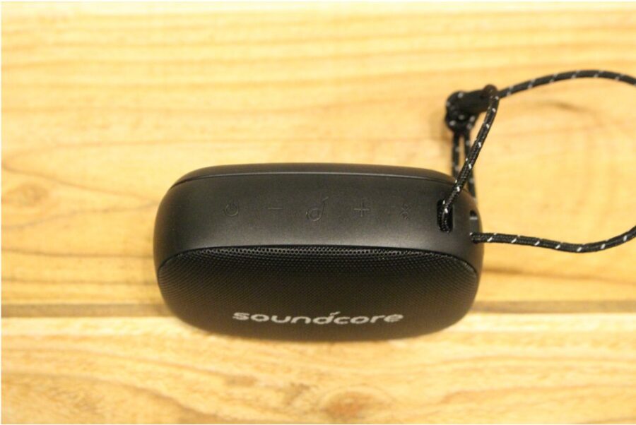 Anker SoundCore Icon Miniの外観上部