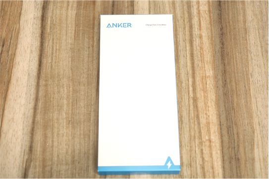 Anker PowerExpand+ 7-in-1 USB-C PD イーサネット ハブの外箱表面